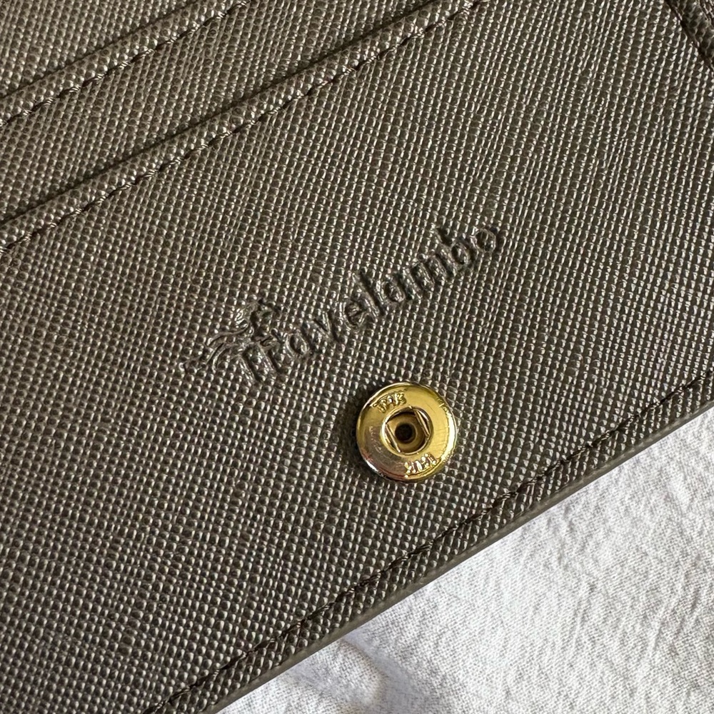 TRAVELAMBO Grey RFID Blocking Leather Wallet - Picture 6 of 15
